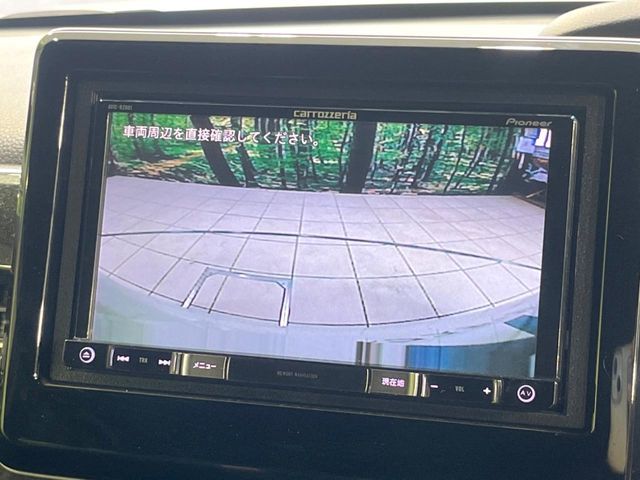 HONDA N BOX CUSTOM 2018