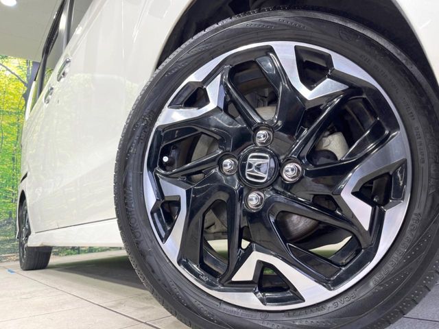 HONDA N BOX CUSTOM 2018