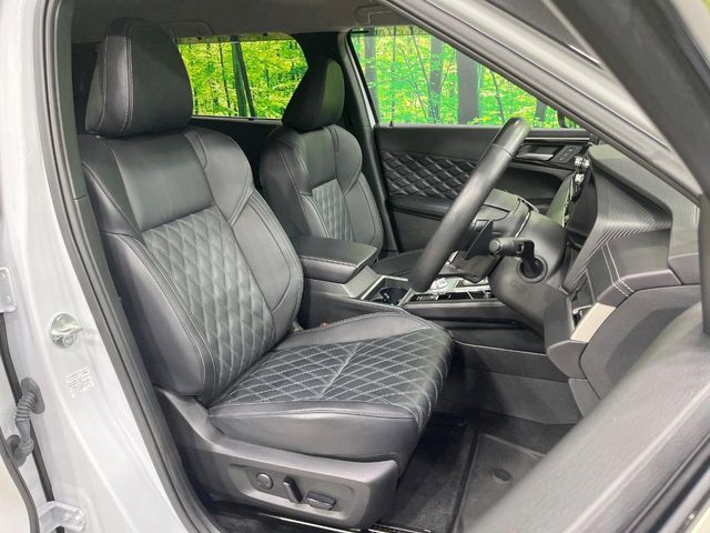 MITSUBISHI OUTLANDER PHEV 2024