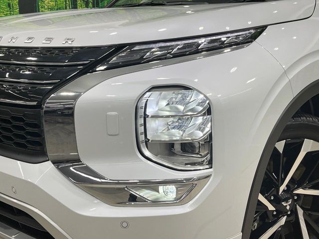 MITSUBISHI OUTLANDER PHEV 2024