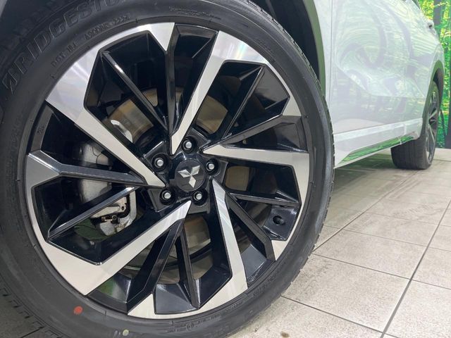 MITSUBISHI OUTLANDER PHEV 2024