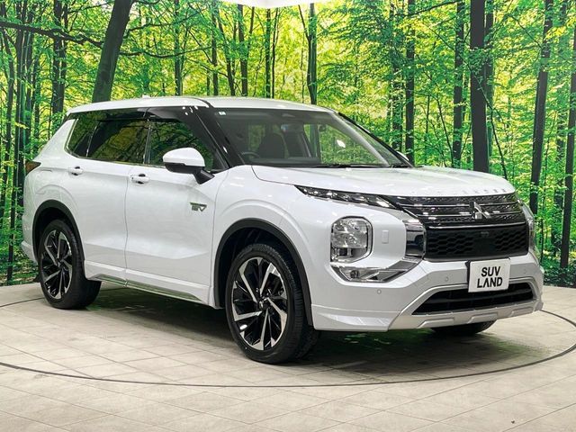 MITSUBISHI OUTLANDER PHEV 2024