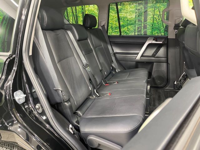 TOYOTA LANDCRUISER PRADO 2023