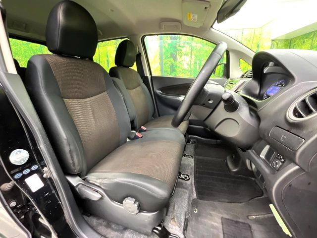 MITSUBISHI eK custom 2013