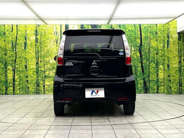 MITSUBISHI eK custom 2013