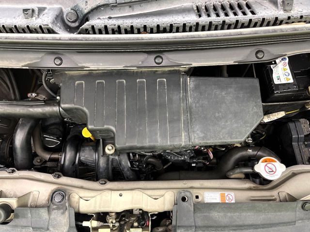 MITSUBISHI eK custom 2013