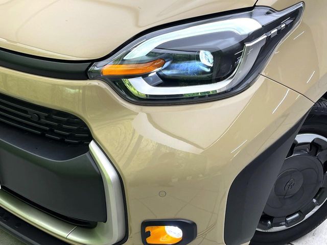 TOYOTA SIENTA 2023