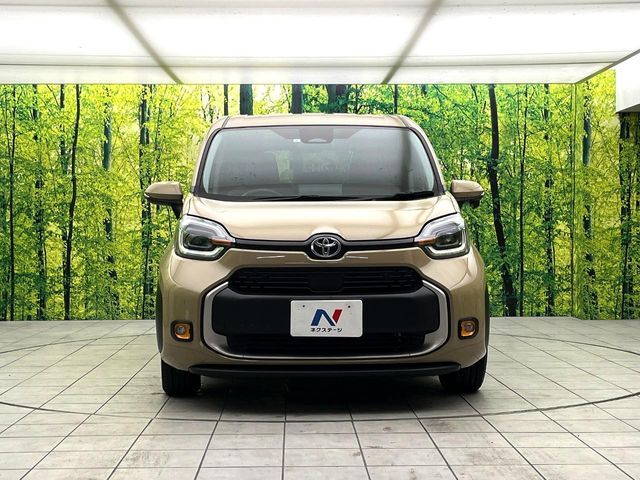 TOYOTA SIENTA 2023