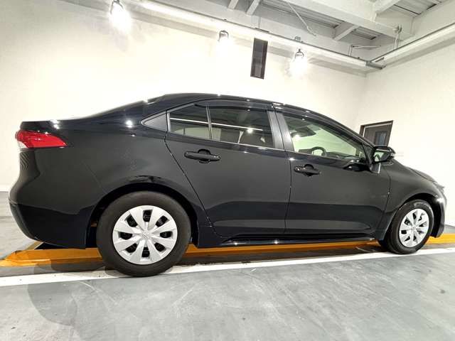 TOYOTA COROLLA sedan HYBRID 2023