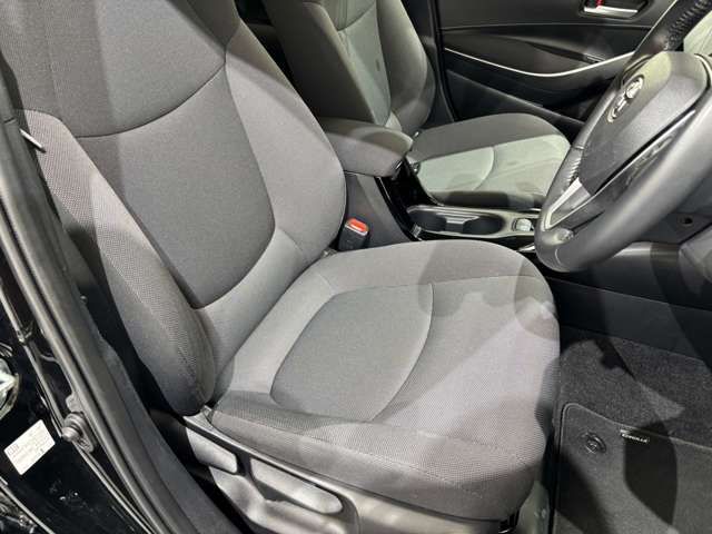 TOYOTA COROLLA sedan HYBRID 2023