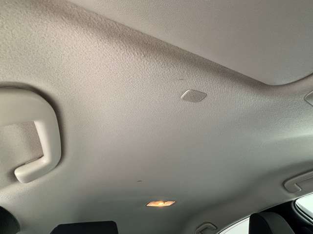 TOYOTA COROLLA sedan HYBRID 2023