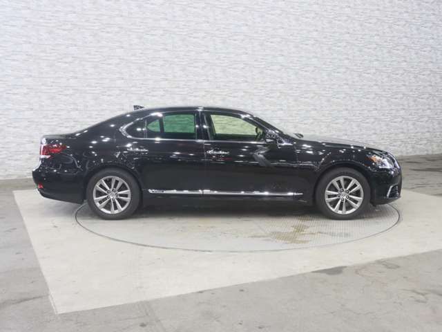 TOYOTA LEXUS LS600h 2015