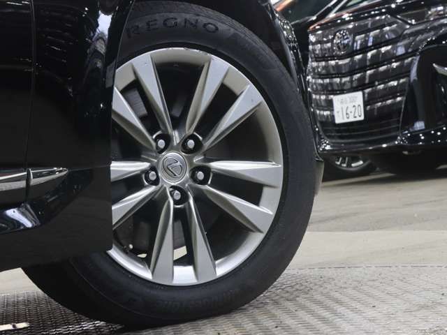 TOYOTA LEXUS LS600h 2015