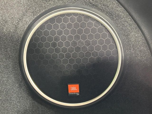 TOYOTA HARRIER 4WD 2017