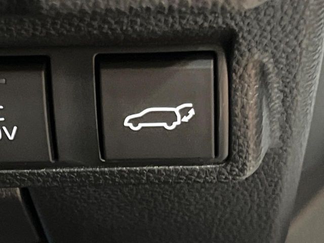 TOYOTA COROLLA CROSS HYBRID 2024