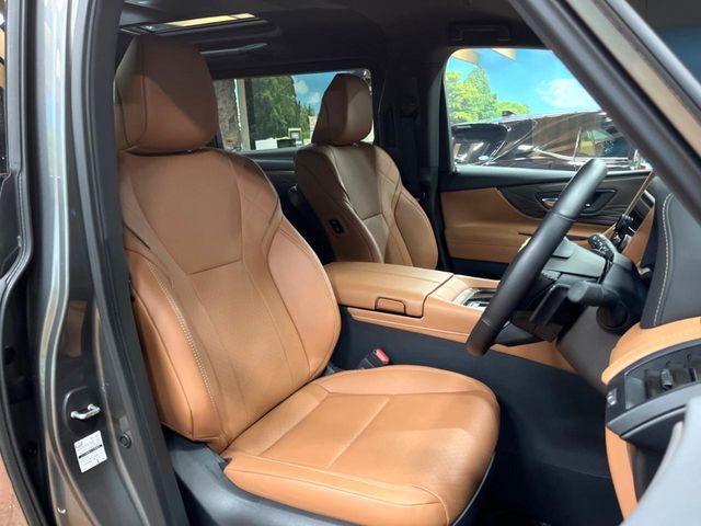 TOYOTA VELLFIRE  HYBRID 2025