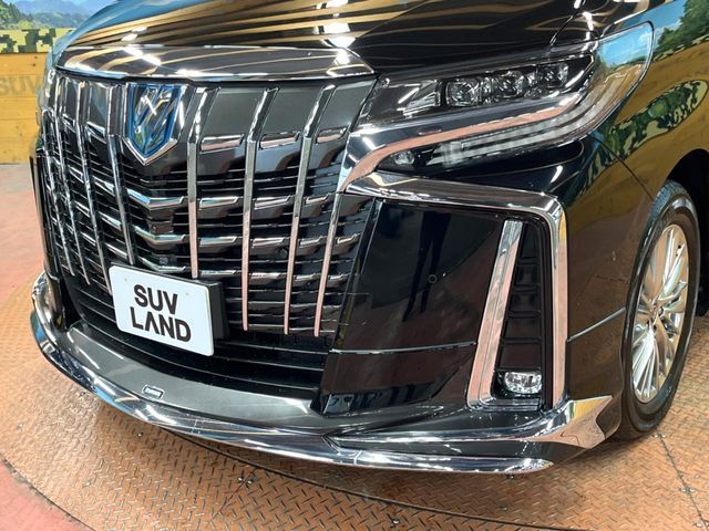 TOYOTA ALPHARD hybrid 4WD 2021