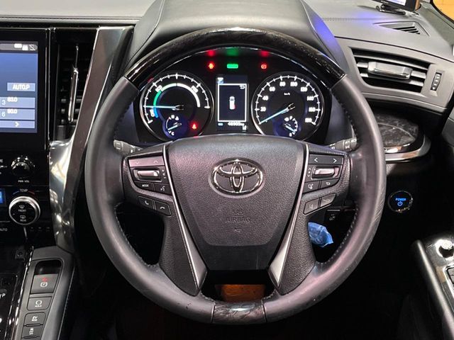 TOYOTA ALPHARD hybrid 4WD 2021