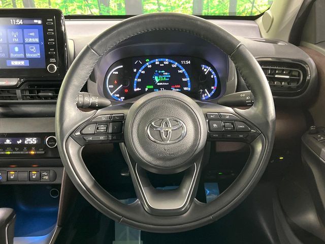TOYOTA YARIS CROSS HYBRID 2023