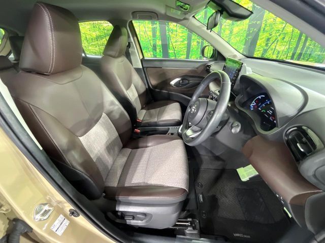 TOYOTA YARIS CROSS HYBRID 2023