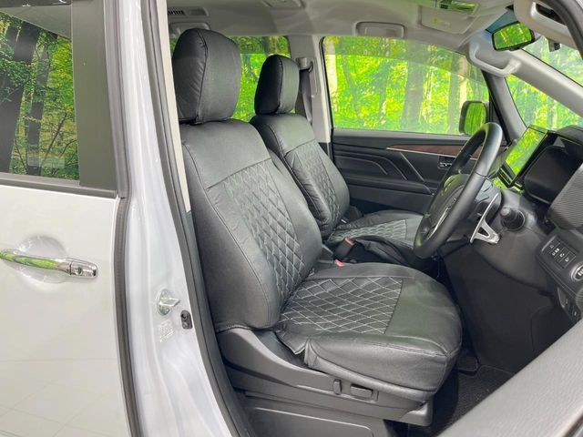 MITSUBISHI DELICA D:5 4WD 2024