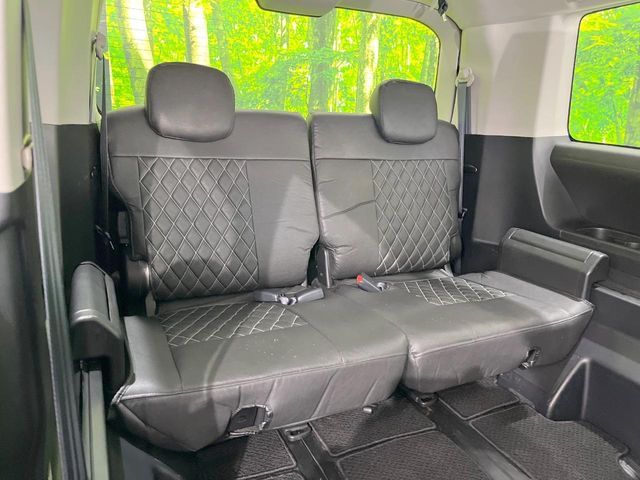 MITSUBISHI DELICA D:5 4WD 2024