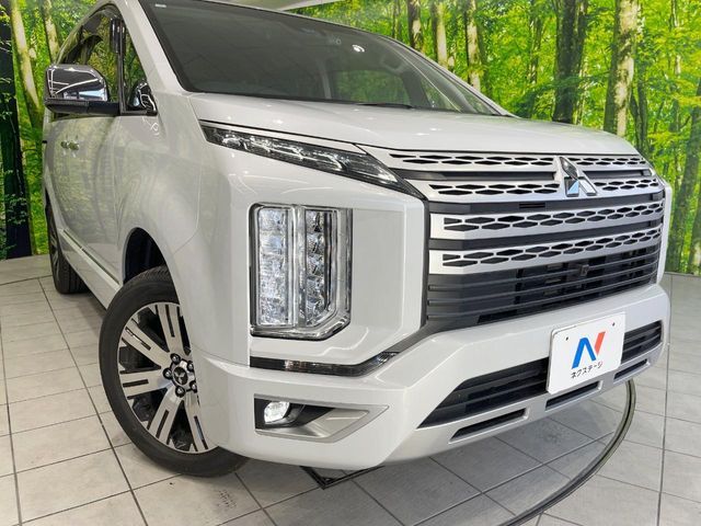 MITSUBISHI DELICA D:5 4WD 2024