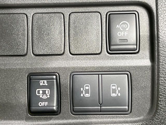 NISSAN SERENA  S-HYBRID 2019