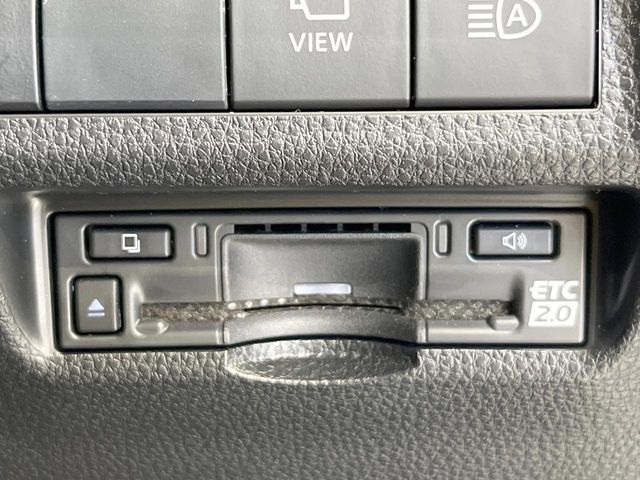 TOYOTA RAV4 4WD 2023