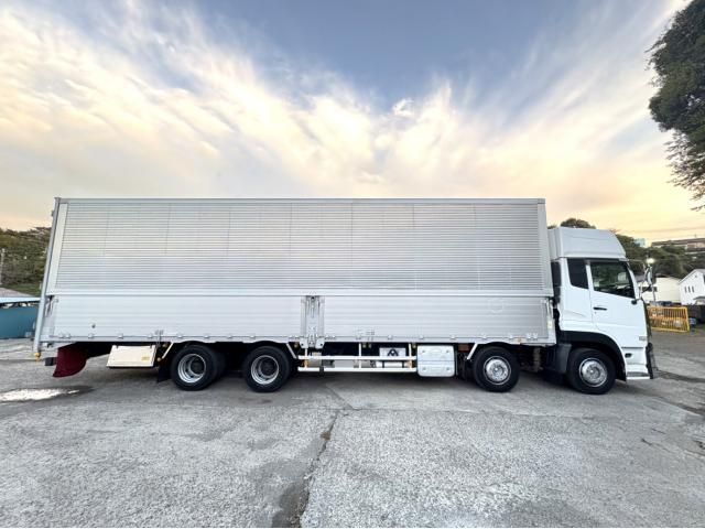 NISSAN DIESEL Quon 2019