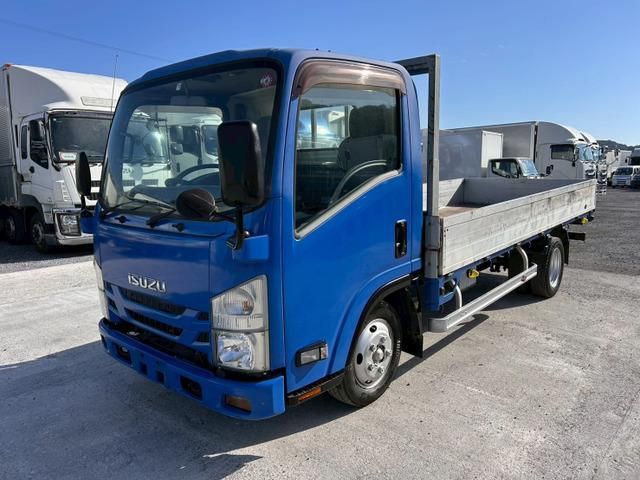 ISUZU ELF 2015