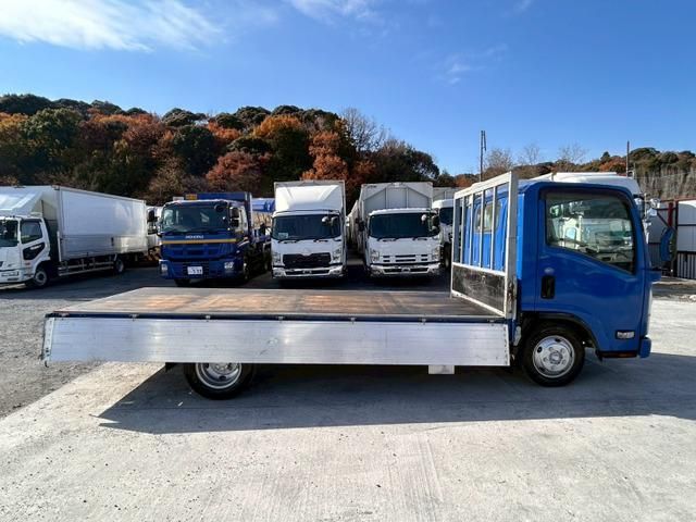 ISUZU ELF 2015