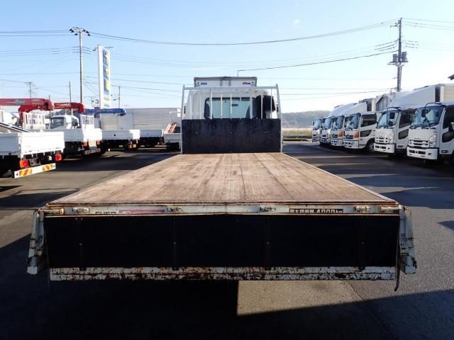 MITSUBISHI FUSOU FIGHTER 2017