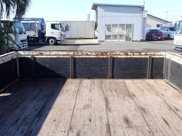 MITSUBISHI FUSOU FIGHTER 2017