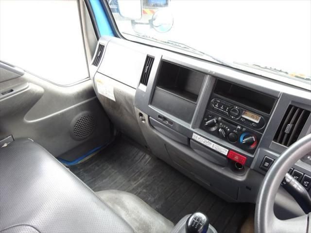 ISUZU ELF 2015