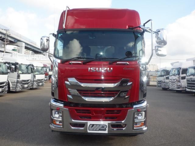 ISUZU GIGA 2021