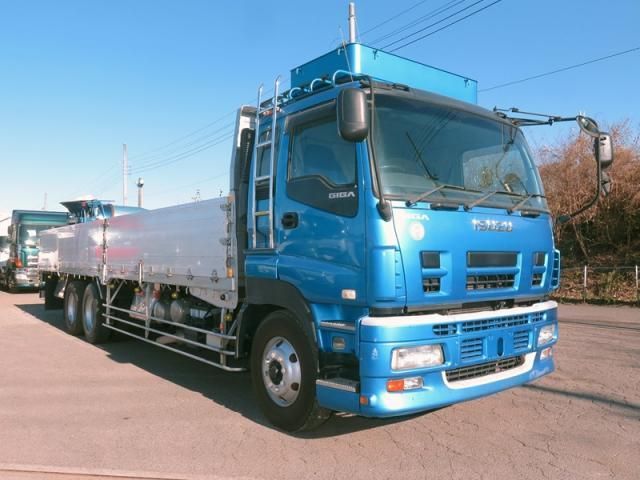 ISUZU GIGA 2010
