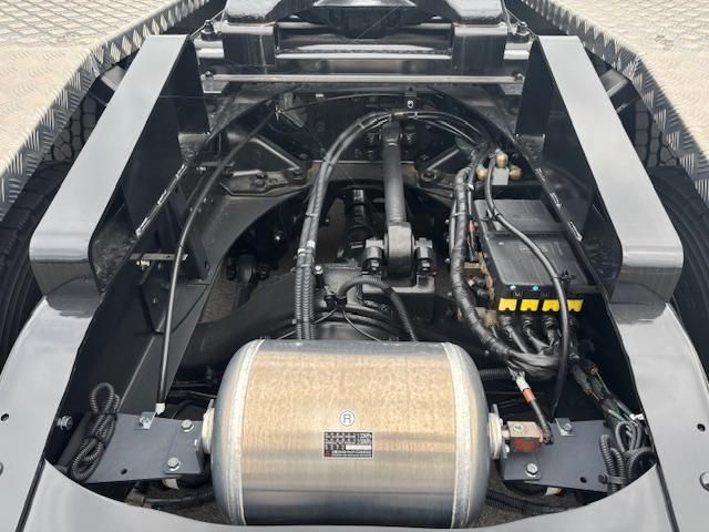 MITSUBISHI FUSOU SUPER GREAT 2025