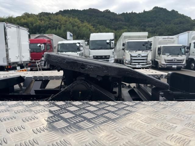 MITSUBISHI FUSOU SUPER GREAT 2025