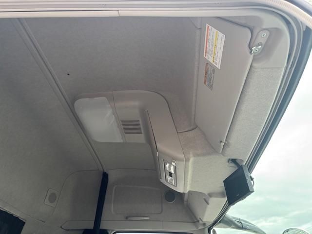 MITSUBISHI FUSOU SUPER GREAT 2025