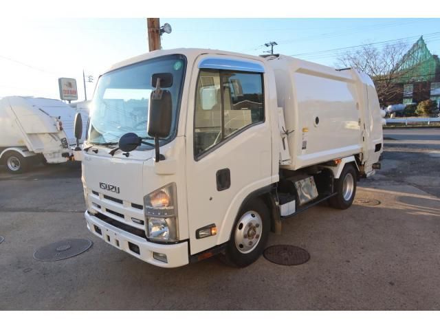 ISUZU ELF 2012