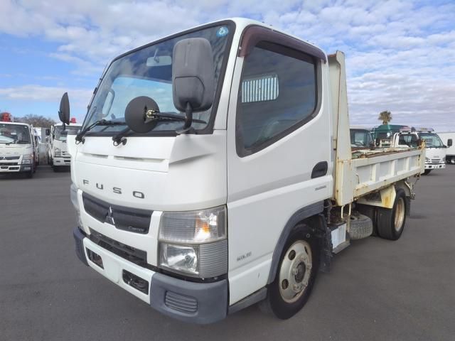 MITSUBISHI CANTER 2015