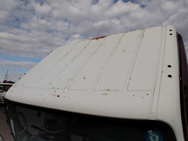 MITSUBISHI CANTER 2015