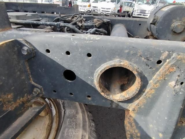 MITSUBISHI CANTER 2015