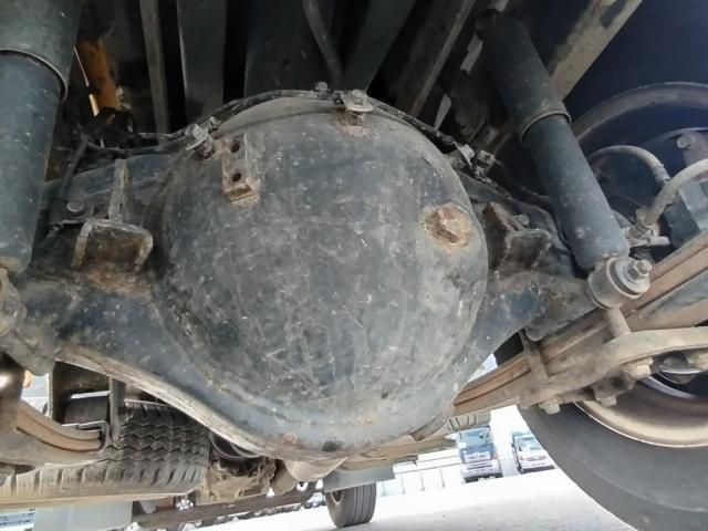 MITSUBISHI CANTER 2015