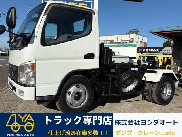 MITSUBISHI CANTER 2005