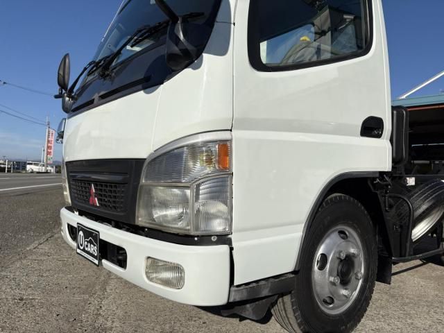 MITSUBISHI CANTER 2005