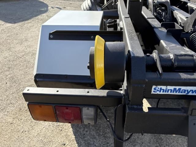 MITSUBISHI CANTER 2005