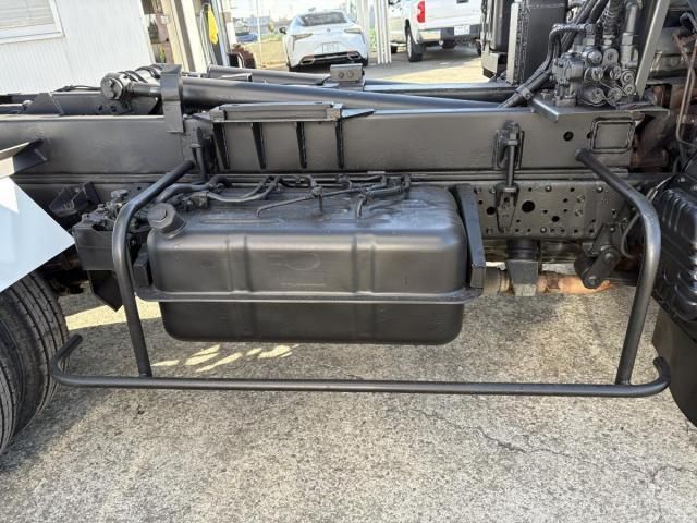 MITSUBISHI CANTER 2005