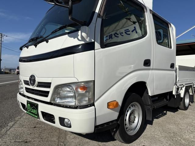 TOYOTA DYNA 2015